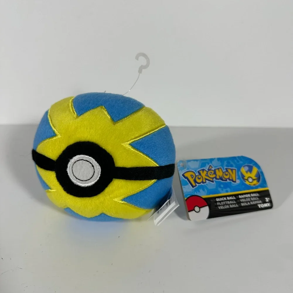 Pokemon TOMY Quick Ball Plush Blue Yellow Poke Ball Toy T19306 NWT 2017‎